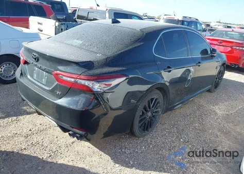2021 Toyota Camry Xse z USA, uszkodzony, nr VIN 4T1K61AK1MU443457